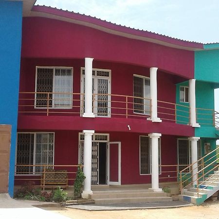 The Accra Backpackers Hostel Extérieur photo
