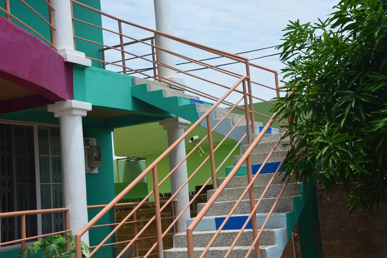The Accra Backpackers Hostel Extérieur photo