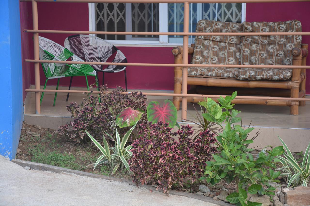 The Accra Backpackers Hostel Extérieur photo