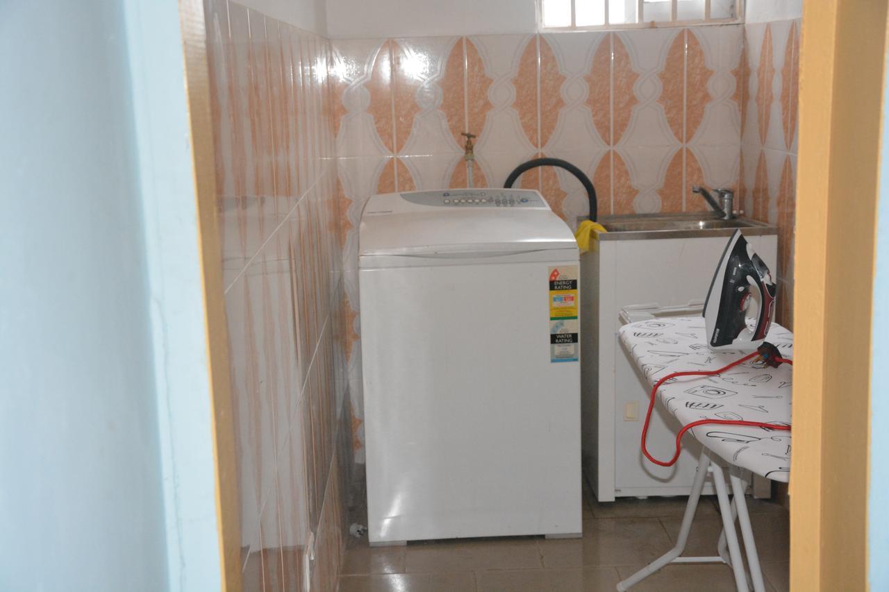 The Accra Backpackers Hostel Extérieur photo